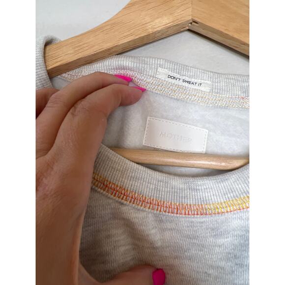 NWT Mother Short Sleeve Concert Tuck Cotton Blend Crewneck Top Gray Size: Medium - Picture 4 of 8